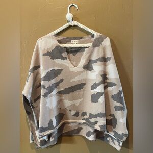 POL brand sweater in light tan,darker tan and olive